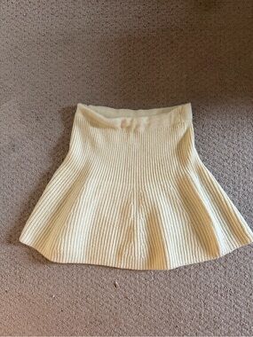 Zara Cream Ribbed Flared Mini Skirt